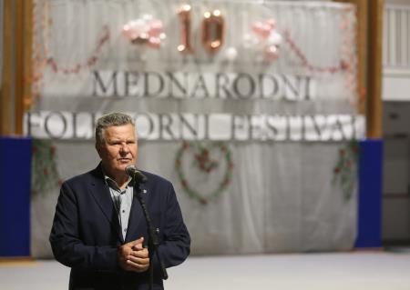 10 MEDNARODNI FOLKLORNI FESTIVAL KD RAKEK 38 FOTO LJUBO VUKELIČ